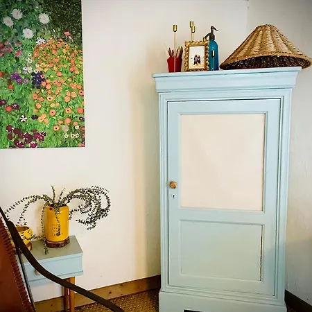 La Main Du Cœur D'hôtes De Charme à La Campagne Bed & Breakfast