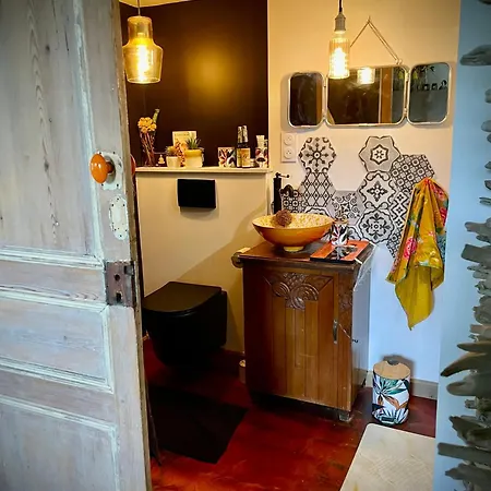 La Main Du Coeur D'hotes De Charme A La Campagne