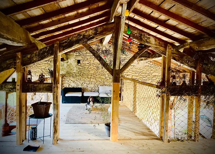 住宿加早餐酒店 La Main Du Coeur D'hotes De Charme A La Campagne 3*